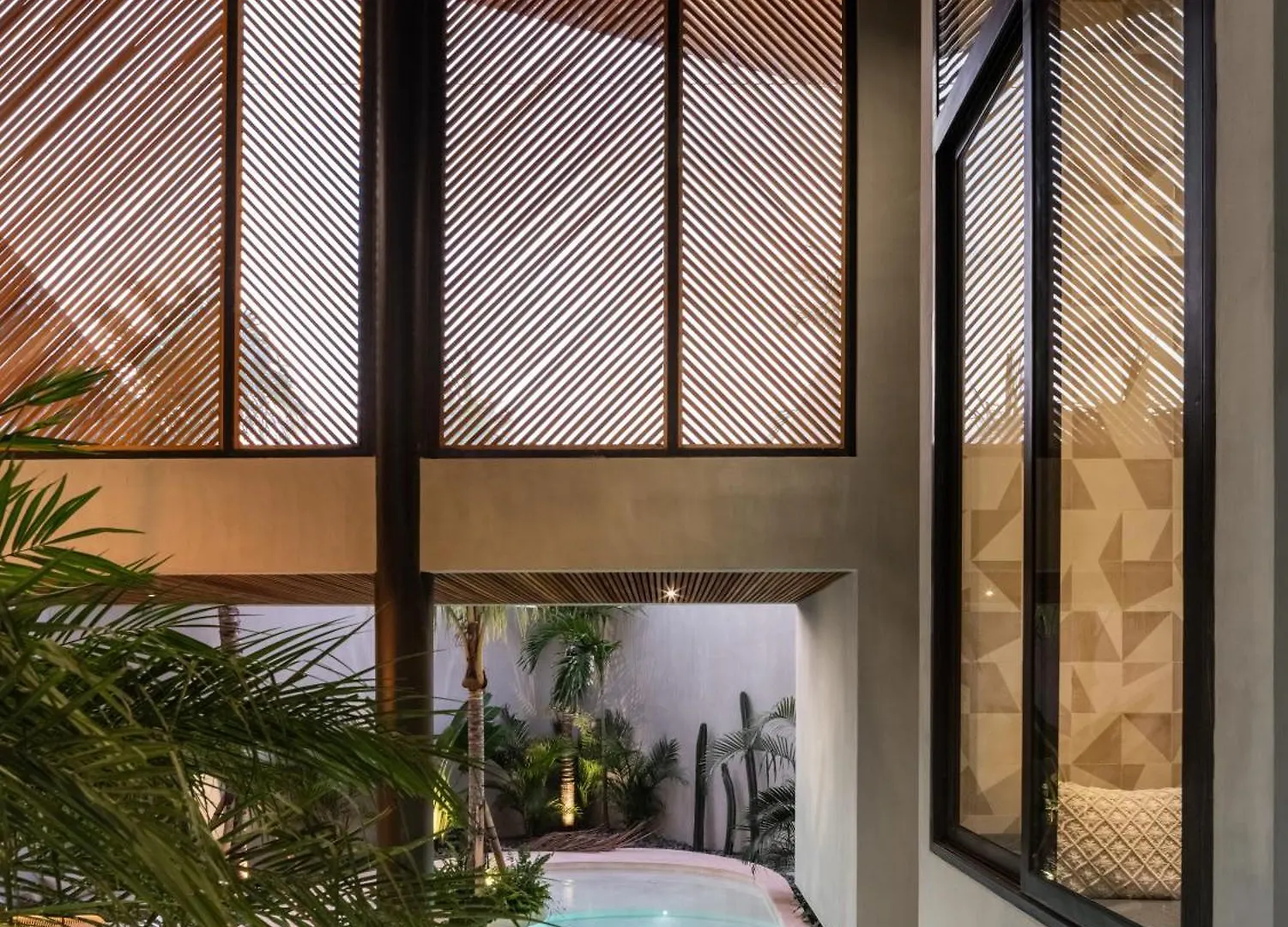 Villa Feh Bali By House Of Winds - Neo Tropical Eden Near Canggu Kerobokan 0*,
