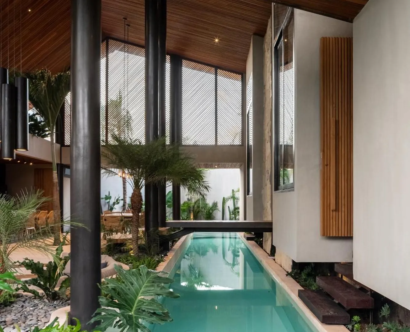 Villa Feh Bali By House Of Winds - Neo Tropical Eden Near Canggu Kerobokan  0*, Kerobokan (Bali)