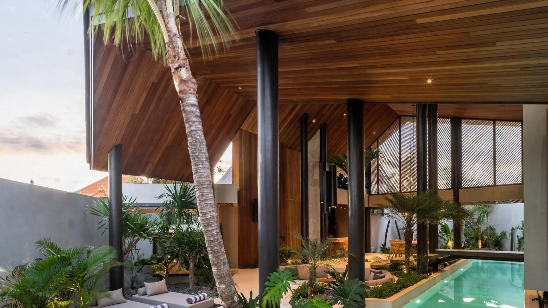 Villa Feh Bali By House Of Winds - Neo Tropical Eden Near Canggu Kerobokan