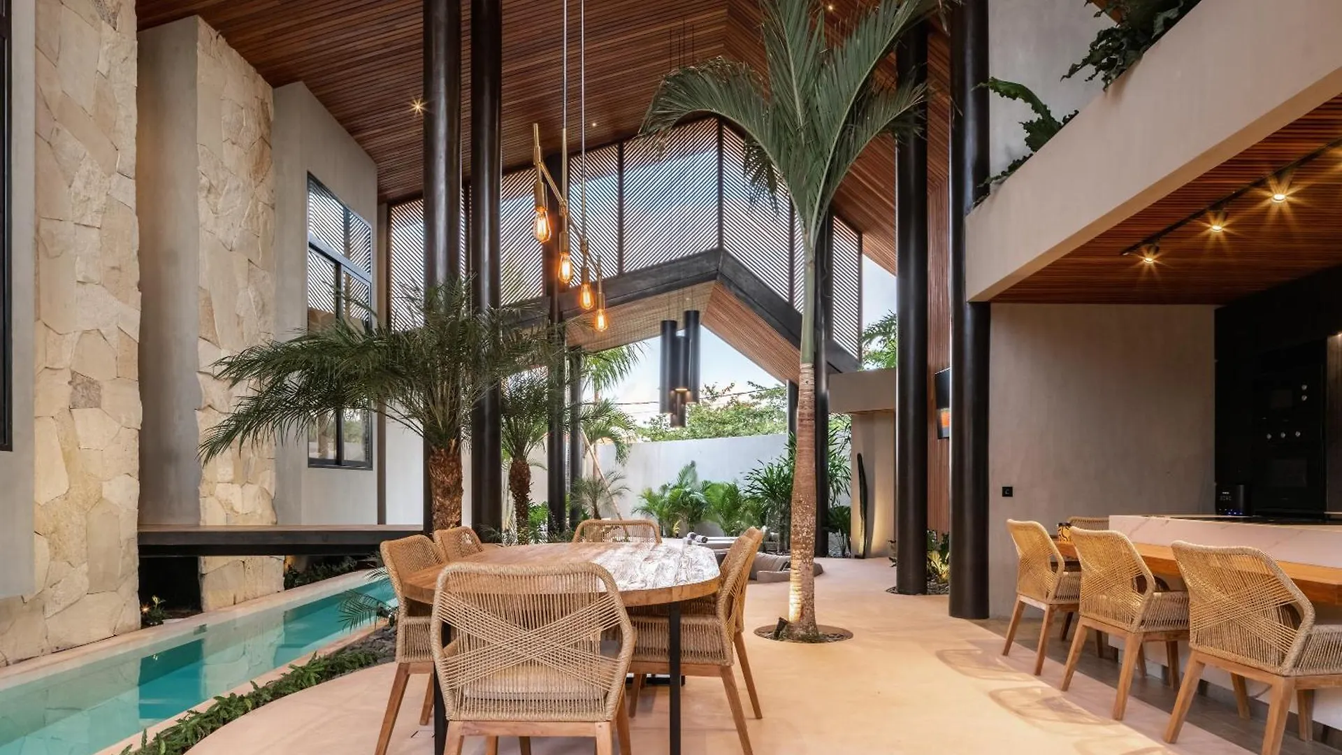 Villa Feh Bali By House Of Winds - Neo Tropical Eden Near Canggu Kerobokan